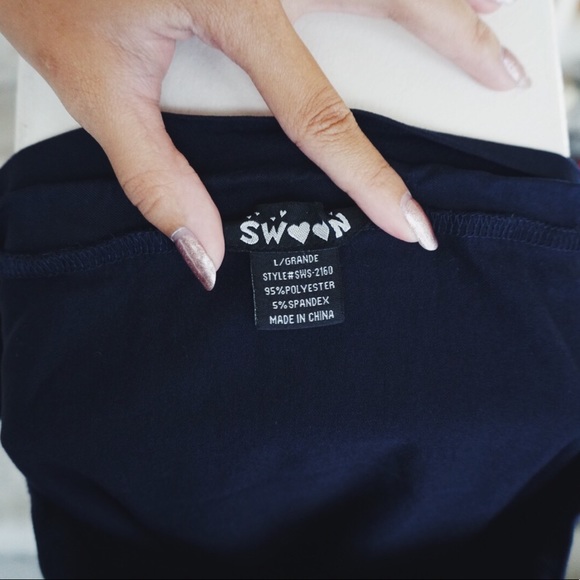 Navy Blue Pencil Skirt - Picture 5 of 5